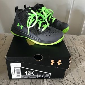 Under Armour Kids High tops